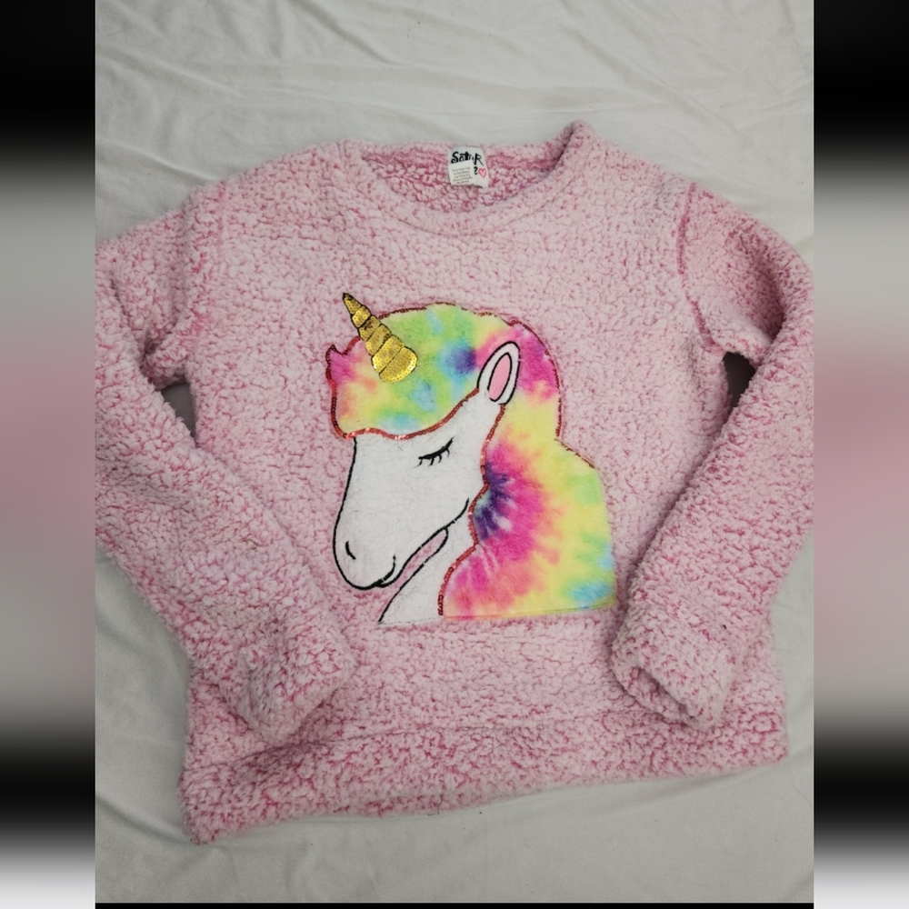 Saturdaze Women's Size Medium fuzzy pink Unicorn sweatshirt #016